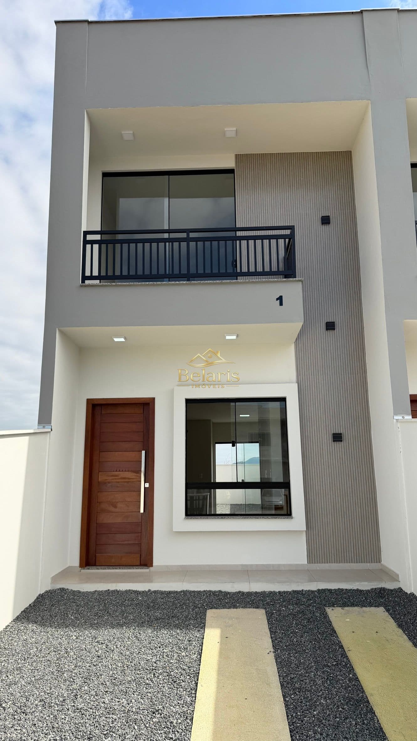 Ref.173 - Geminado Duplex - Escolinha